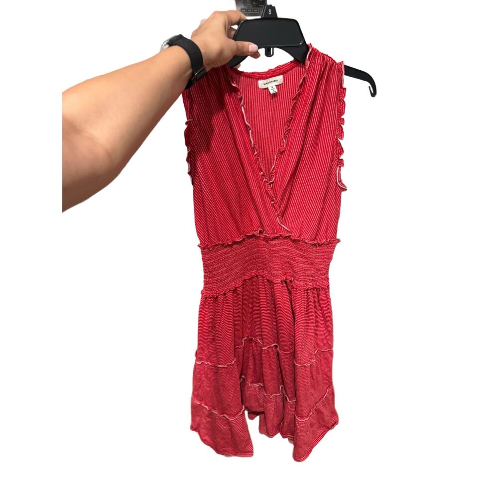 Max Studio Size Small Red and White Dress Waist Ruffle Bottom Striped Stripes